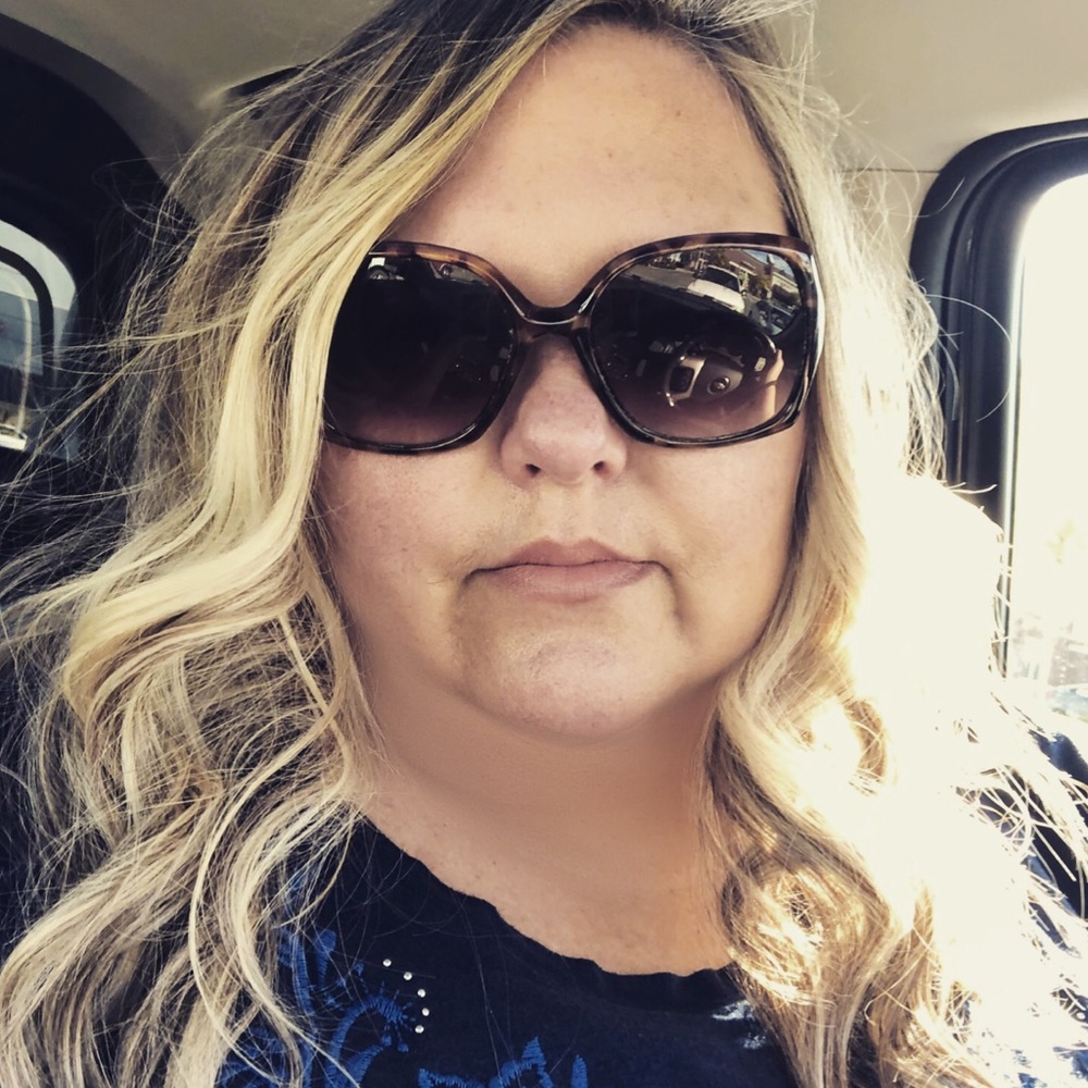 Meet Your Posher🥰